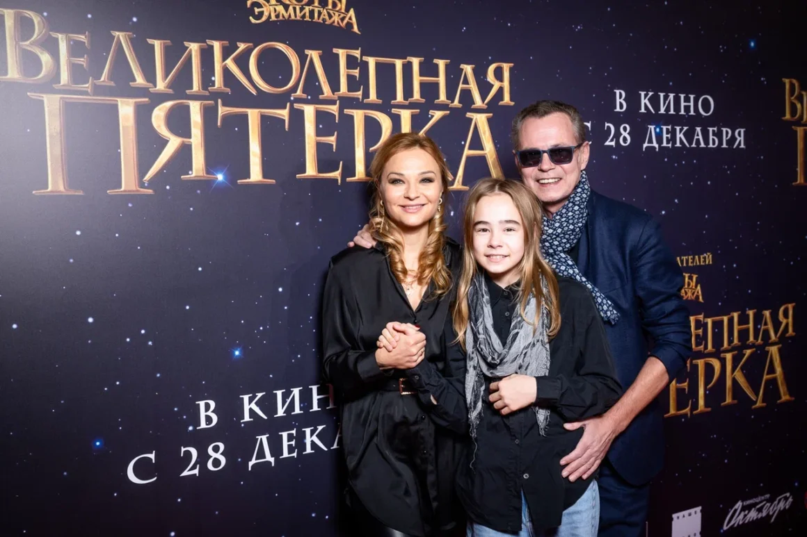 Владимир Левкин с семьей. Фото Алексей Молчановский